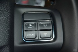 2015款菲亚特菲翔1.4T自动夜型者