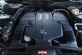 2015款奔驰E400L运动豪华型