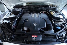 2015款奔驰E400L运动豪华型