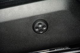 2015款奔驰E400L运动豪华型