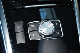 2015款奔驰E400L运动豪华型