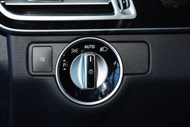 2015款奔驰E400L运动豪华型
