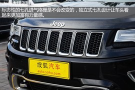 实拍Jeep大切诺基豪华导航版