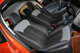 2013款福特翼博1.5L手动舒适型
