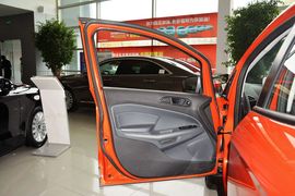 2013款福特翼博1.5L手动舒适型