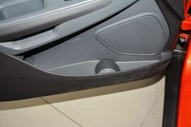2013款福特翼博1.5L手动舒适型