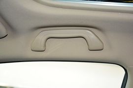 2015款比亚迪速锐1.5L手动豪华型