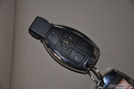 2010款奔驰E260时尚型