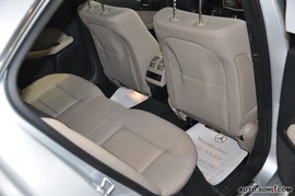 2010款奔驰E260时尚型