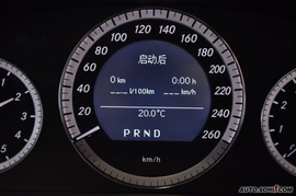 2010款奔驰E260时尚型