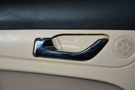 2015款奇瑞艾瑞泽7