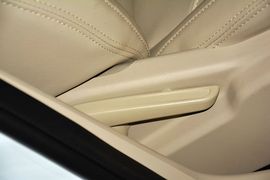 2015款奇瑞艾瑞泽7