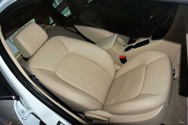 2015款奇瑞艾瑞泽7