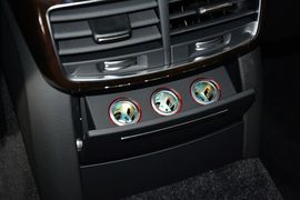 2014款奥迪A8L