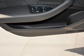 2014款奥迪A8L