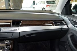2014款奥迪A8L