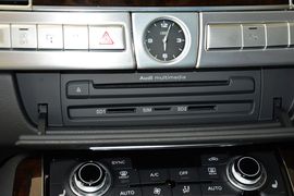 2014款奥迪A8L