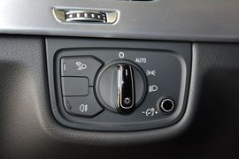 2014款奥迪A8L