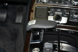 2014款奥迪A8L