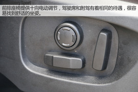 丽江试驾奇瑞捷豹路虎发现神行