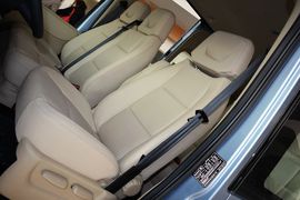 2015款福特新世代全顺2.2T柴油长轴豪华型