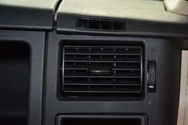 2015款福特新世代全顺2.2T柴油长轴豪华型