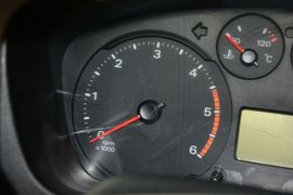 2015款福特新世代全顺2.2T柴油长轴豪华型