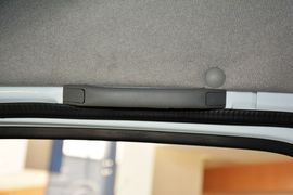 2015款福特经典全顺柴油长轴物流型中顶10座国4