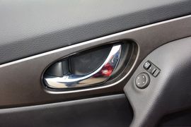 2014款日产奇骏2.0L