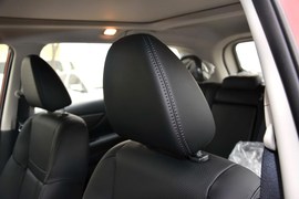 2014款日产奇骏2.0L