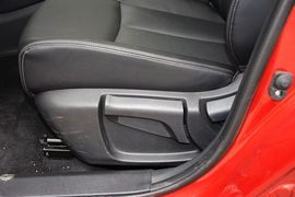 2014款日产奇骏2.0L