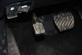 2014款日产奇骏2.0L
