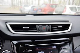 2014款日产奇骏2.0L