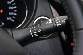 2014款日产奇骏2.0L