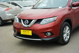 2014款日产奇骏2.0L
