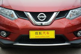 2014款日产奇骏2.0L