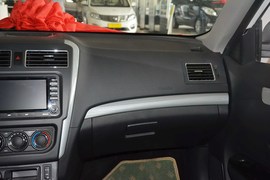 2014款东风风行景逸S50