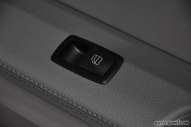 2008款奔驰R300L商务型