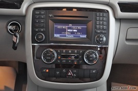 2008款奔驰R300L商务型