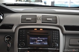 2008款奔驰R300L商务型