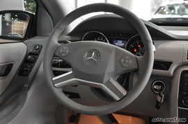 2008款奔驰R300L商务型