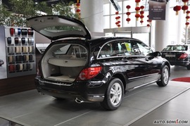 2008款奔驰R300L商务型