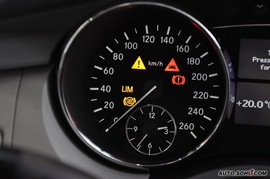 2008款奔驰R300L商务型