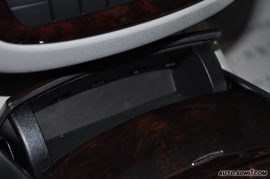2008款奔驰R300L商务型