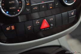 2008款奔驰R300L商务型