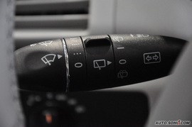 2008款奔驰R300L商务型