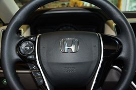 2016款本田奥德赛2.4L豪华版