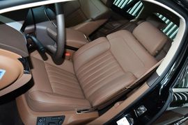2015款大众辉腾3.0L精英定制型