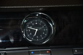 2015款大众辉腾3.0L精英定制型