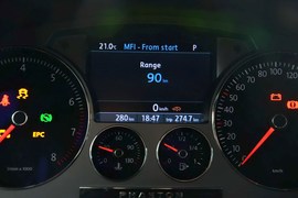 2015款大众辉腾3.0L精英定制型